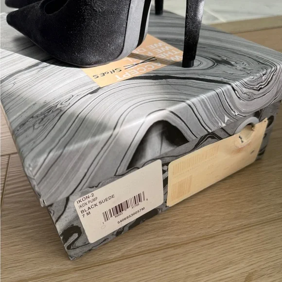 Jeffrey Campbell Black Pointed Heels - Picture 5 of 7